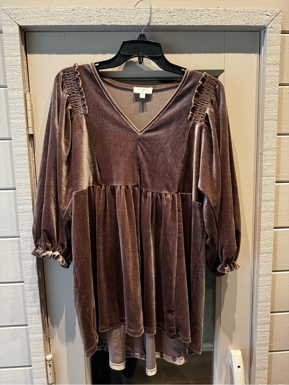 Beautiful Umgee Blouse Sz Small Baby Doll Velour Swing Top